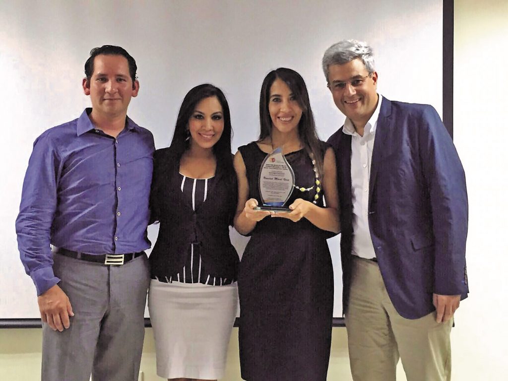 La Central Médica Humanitaria de Canoa recibió reconocimiento del Ministerio de Salud