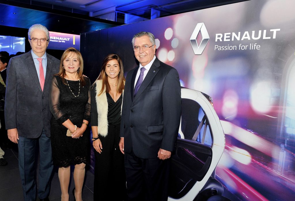LLEGÓ VEHÍCULO ELÉCTRICO RENAULT TWIZY A ECUADOR