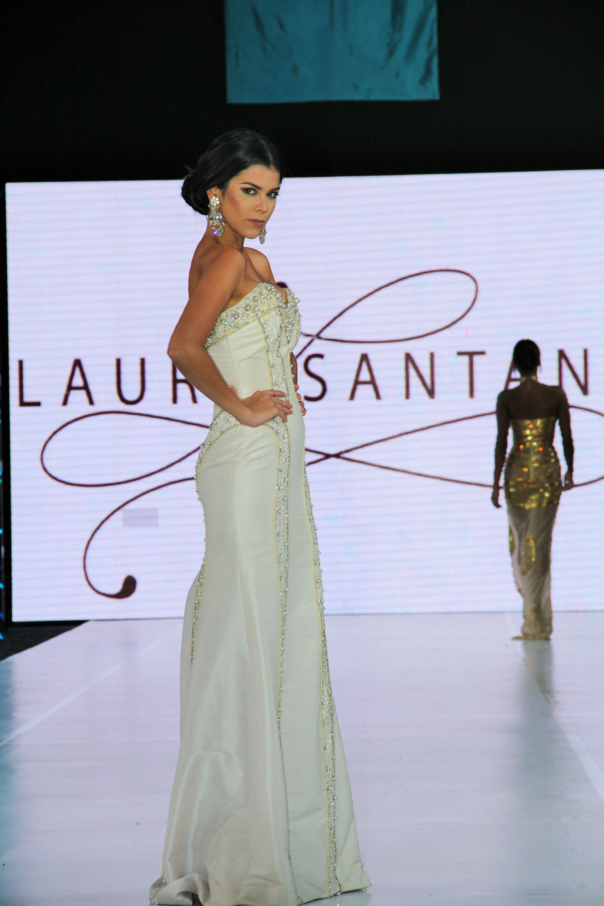 laura-santana