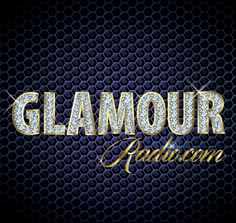 GLAMOUR RADIO CELEBRA SU PRIMER AÑO AL AIRE