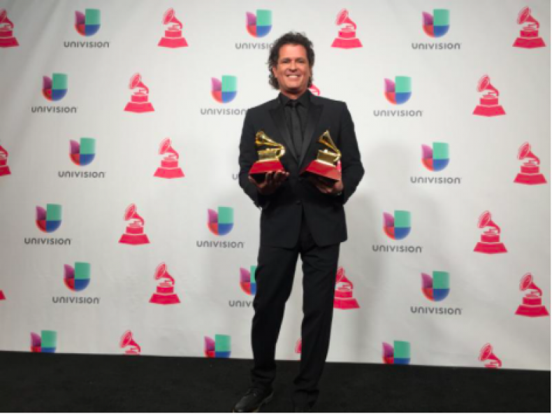 CARLOS VIVES Y SHAKIRA GANADORES DE DOS PREMIOS LATIN GRAMMYs POR EL HIT MUNDIAL "LA BICICLETA" MEJOR CANCIÓN DEL AÑO MEJOR GRABACIÓN DEL AÑO
