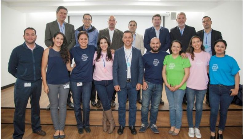 GM OBB DEL ECUADOR PREMIÓ A LOS GANADORES DE SU PROGRAMA DE INNOVACIÓN
