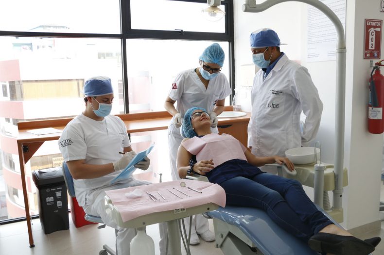 La UIDE abre Clínica de Especialidades Odontológicas