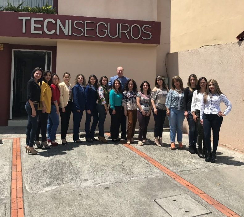 TECNISEGUROS SALUDÓ A CUENCA