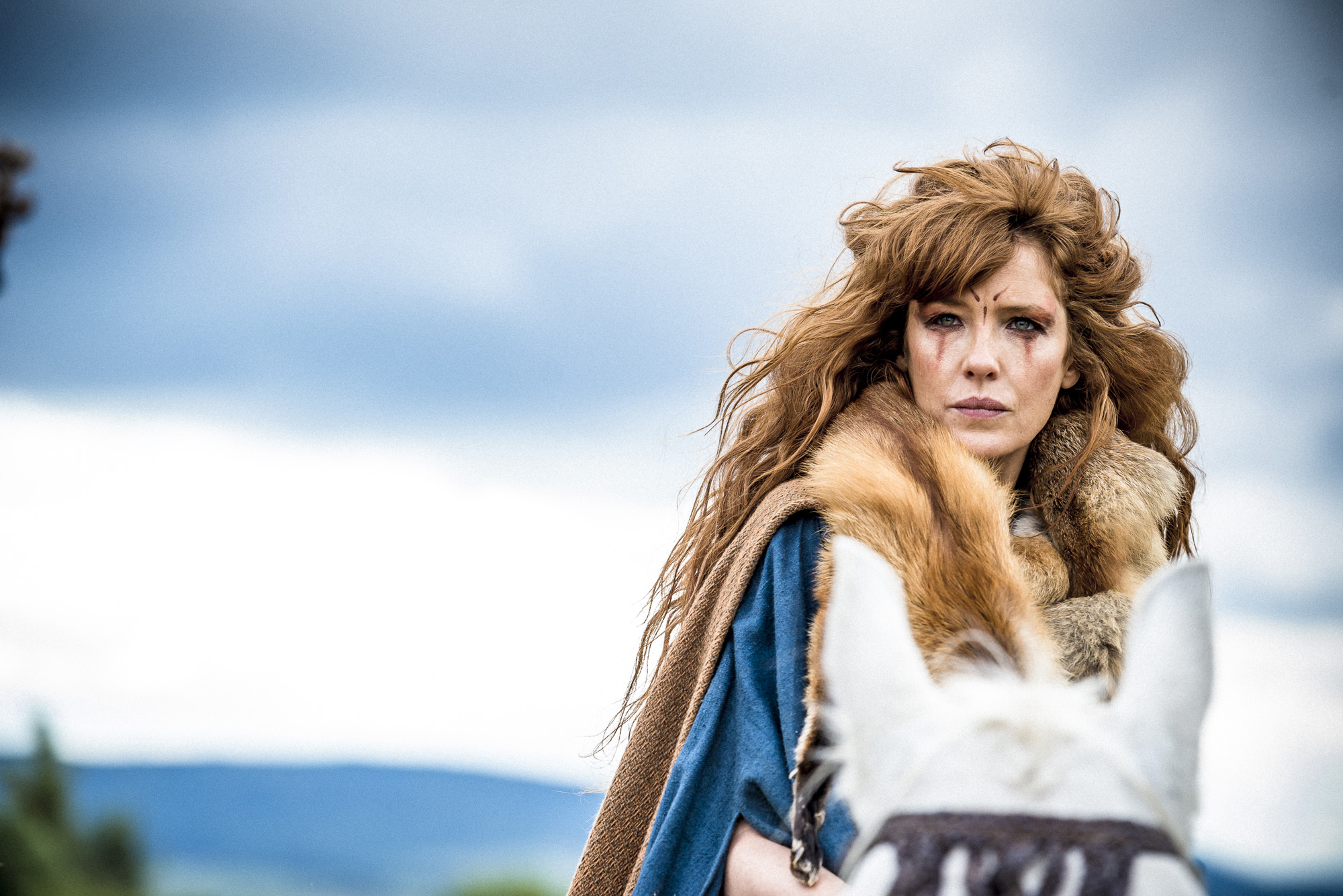 First Look - Kelly Reilly as Kerra