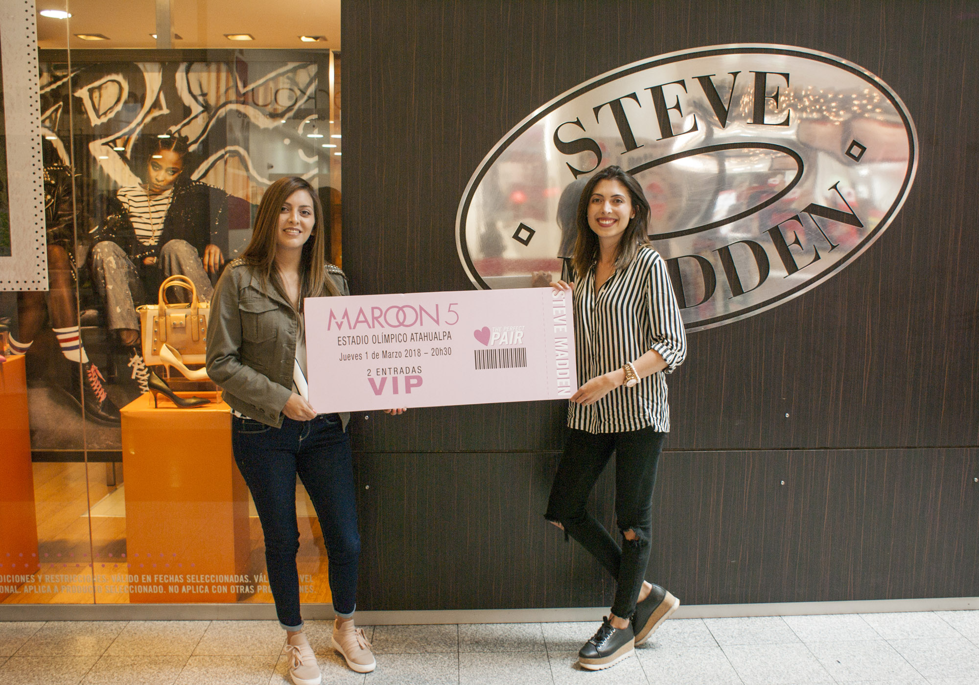 STEVE MADDEN LLEVÓ A SUS CLIENTES A MAROON 5