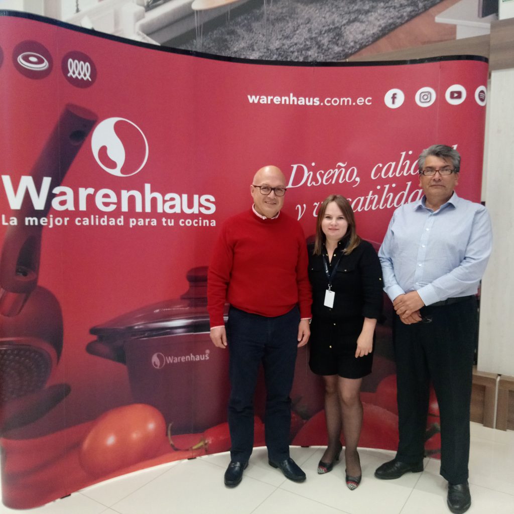 WARENHAUS CELEBRÓ REUNIÓN ANUAL CON DISTRIBUIDORES