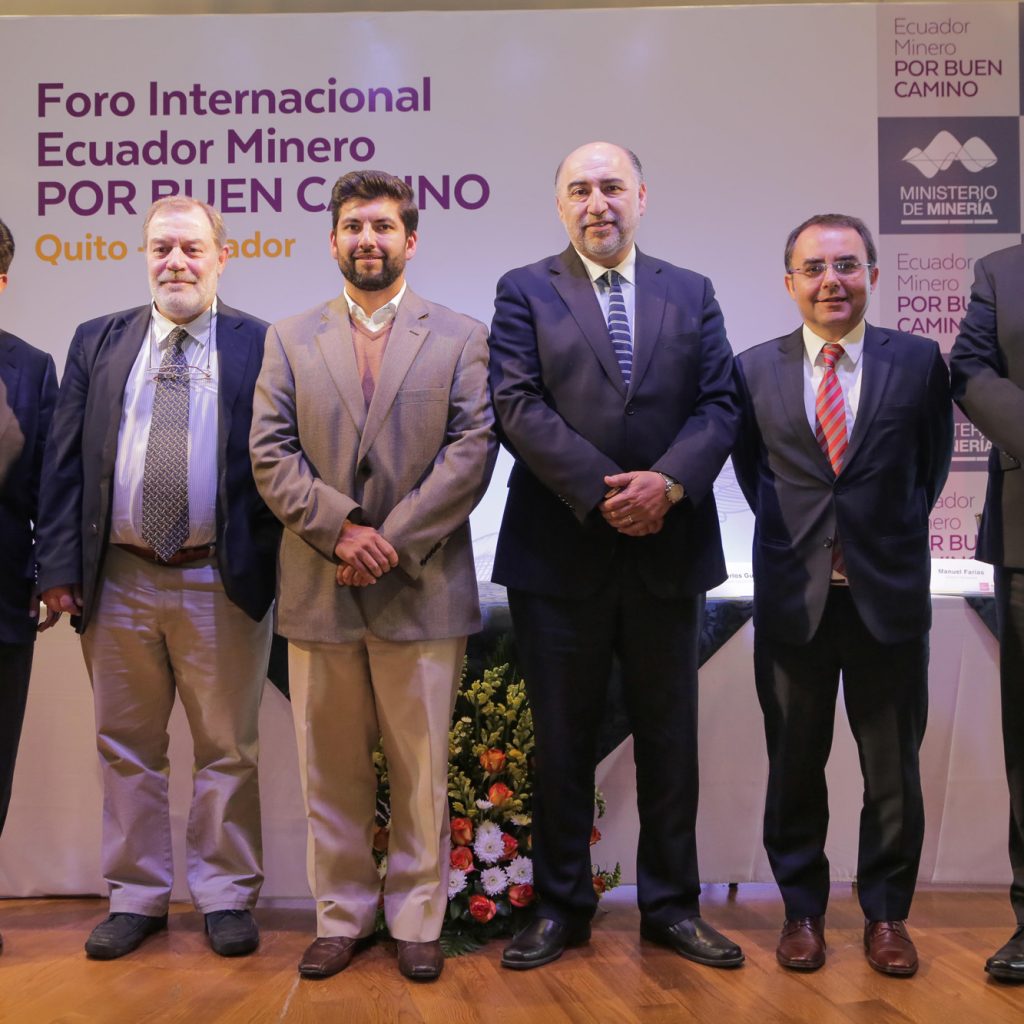 Ministerio de Minería organizó primer foro internacional minero