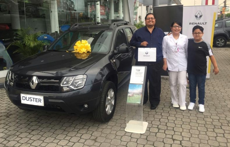 GANADOR DEL PREMIO DEL BINGO DE SOLIDARIDAD ORGANIZADO POR EL COLEGIO DE MÉDICOS DEL GUAYAS HACE REALIDAD UNO DE SUS SUEÑOS bingo