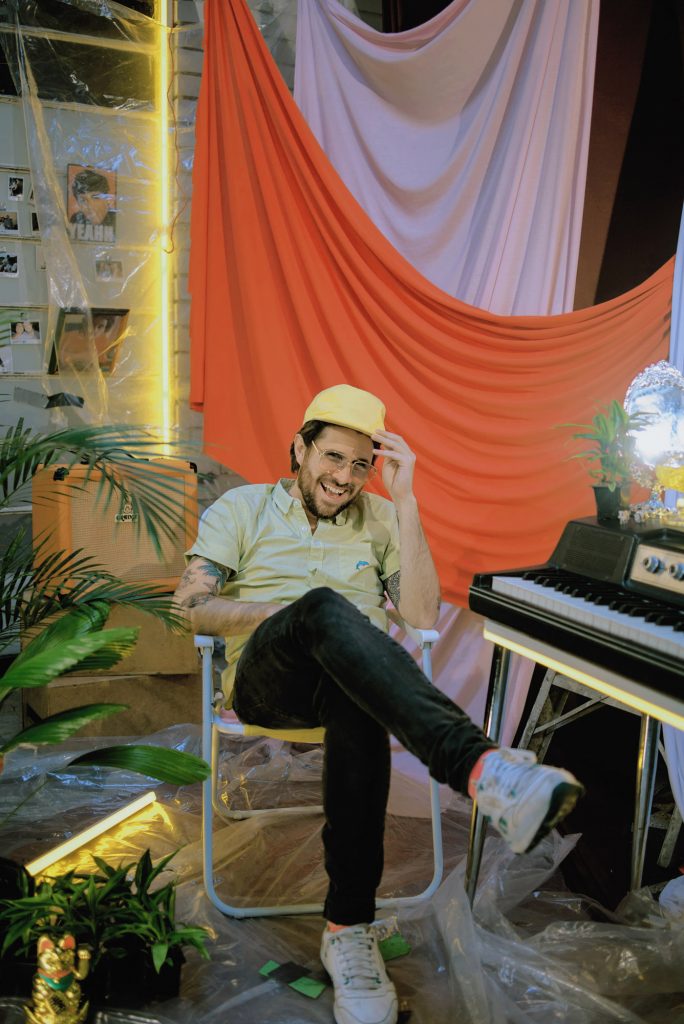Juan Pablo Vega - Real (feat. Caloncho)