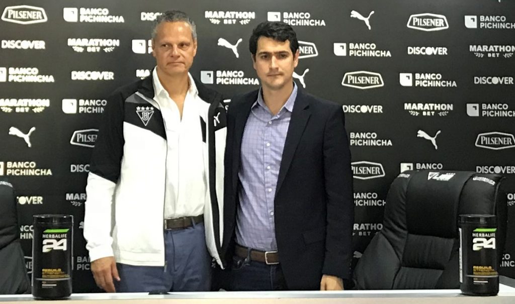 HERBALIFE NUTRITION INAUGURA SALA DE PRENSA OFICIAL DE LIGA DEPORTIVA UNIVERSITARIA