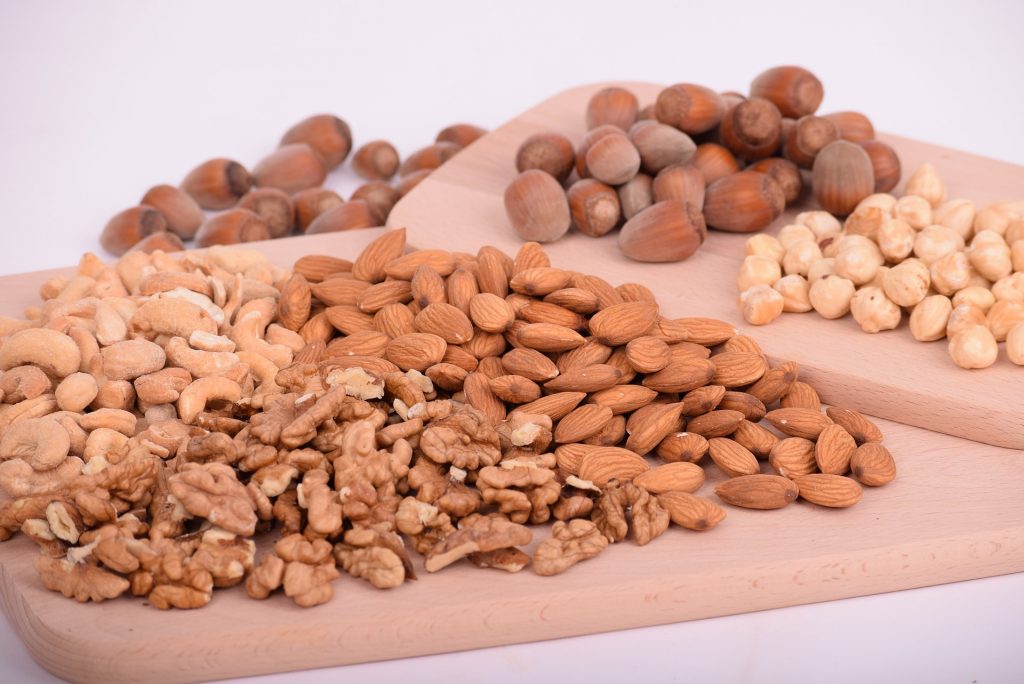 Alimentos reguladores, formadores y energéticos,  infaltables en las loncheras escolares