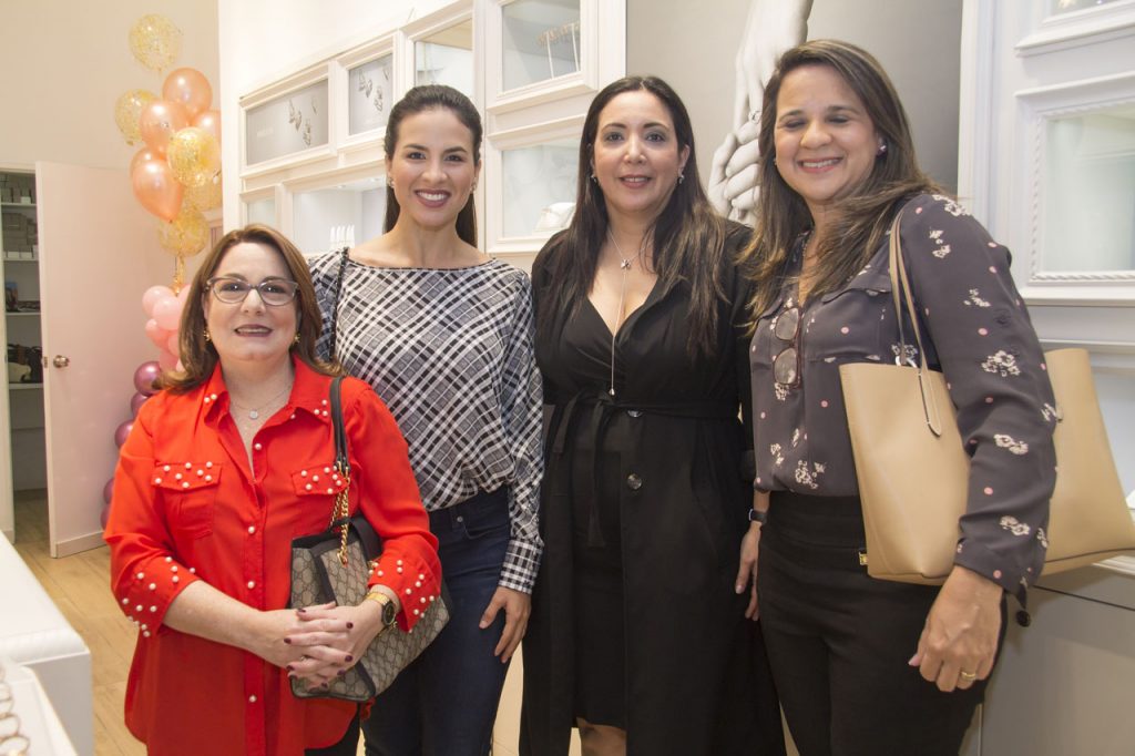 Pandora Boutique presentó su Nueva Colección “Unidos por Amor”