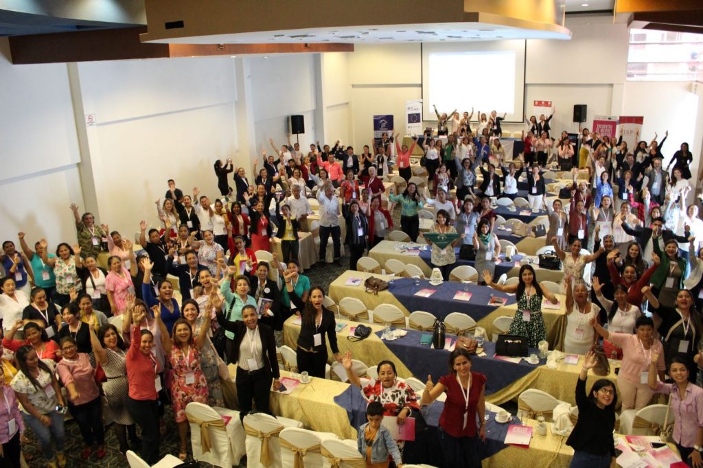 AUTORIDADES MUJERES DE MANABÍ FIRMAN ACUERDO TERRITORIAL PARA LA IMPLEMENTACIÓN DE POLÍTICAS EN MATERIA DE EQUIDAD