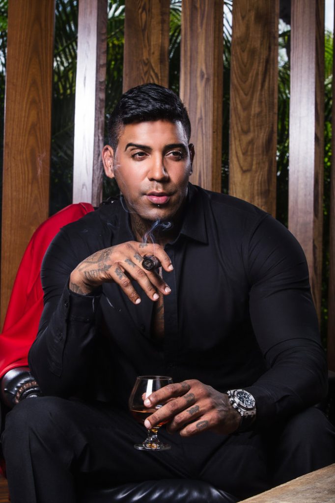Rik Indio esta de Cumpleaños