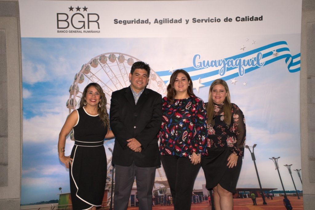 BGR SE ACERCA A SUS CLIENTES