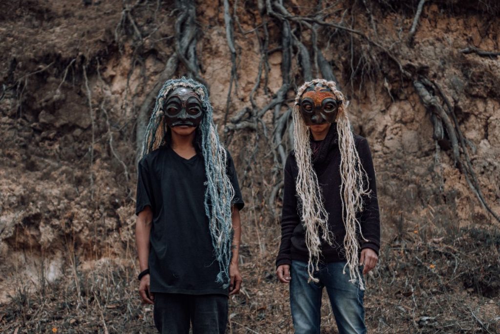 Huaya-nay plasma la identidad ecuatoriana en sus canciones.