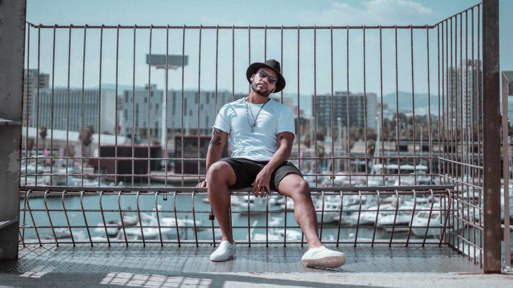 “JUDAS” es el single promocional de LAYN, un joven venezolano que sigue creciendo en la industria de la música de la mano de Wolfmusik en España.