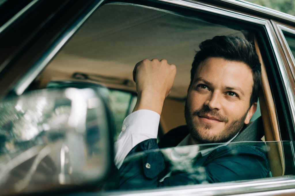“LOCOS DEMENTES” EL NUEVO VÍDEO Y SENCILLO DE GUSI, GREEICY Y MIKE BAHÍA