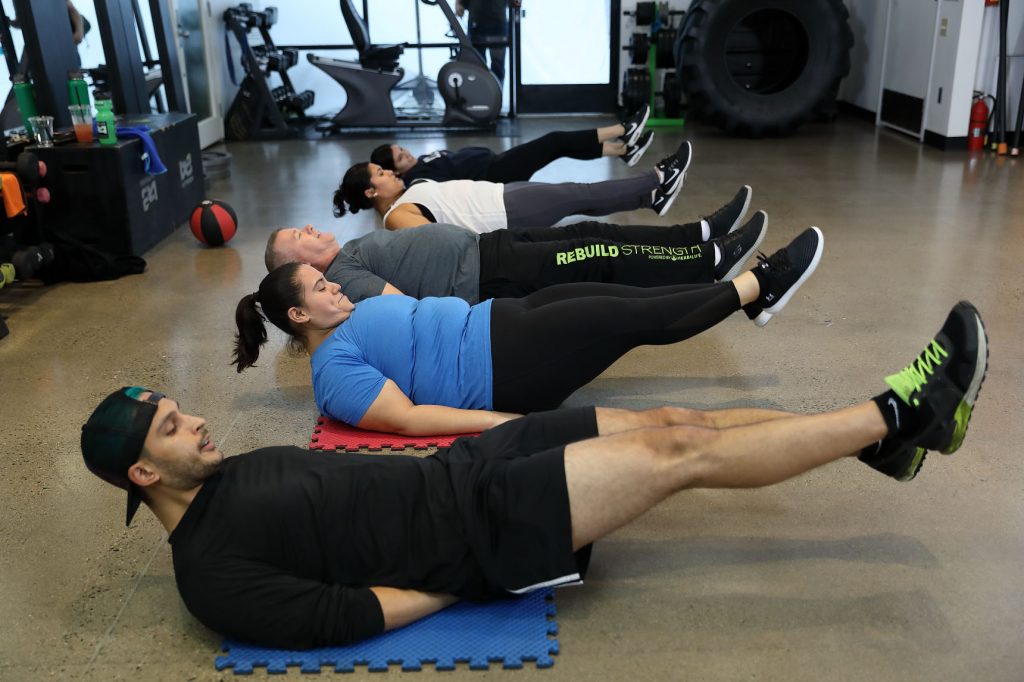 CONOCE CÚALES SON LOS BENEFICIOS DE LA NUTRICIÓN DEPORTIVA Y APLÍCALA EN TUS RUTINAS