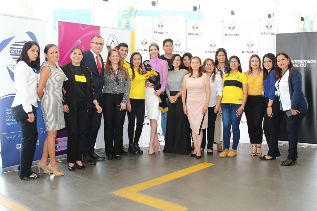 RENAULT ENTREGÓ EL VEHÍCULO DUSTER A LA MISS ECUADOR 2019