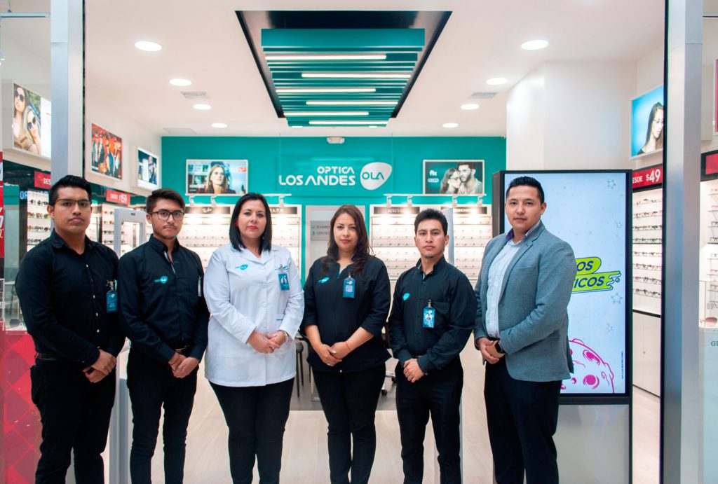 Óptica Los Andes inauguró su nuevo local en Portal Shopping