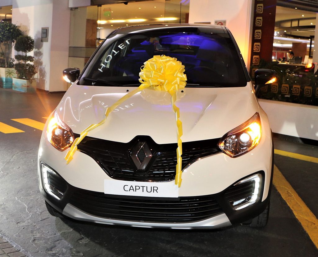 EL ALL NEW RENAULT CAPTUR PROTAGONISTA EN LA 6TA EDICIÓN DE “LE BEAUJOLAIS NOUVEAU EST ARRIVÉ”