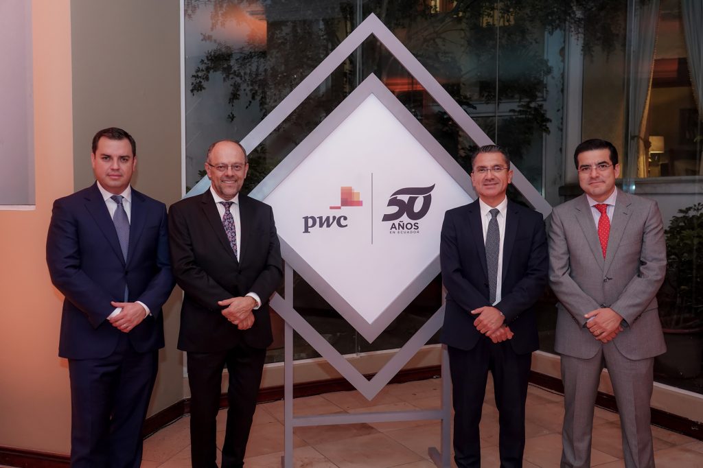 PwC cumple 50 años de trayectoria en Ecuador