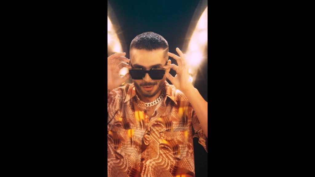 REYKON ESTRENA SU NUEVO HIT "PERRIANDO" DÁNDOLE UN GIRO INNOVADOR A UN CLÁSICO DE LOS 70'S