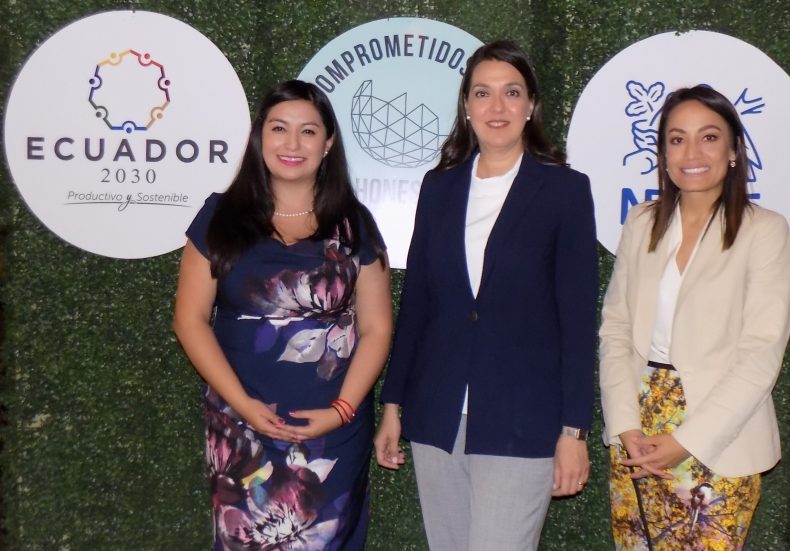 “ECUADOR 2030” PRESENTA EL PROGRAMA PILOTO DE LA RED EMPRESARIAL DE TRANSPARENCIA “ECUADOR 2030” PRESENTA EL PROGRAMA PILOTO DE LA RED EMPRESARIAL DE TRANSPARENCIA