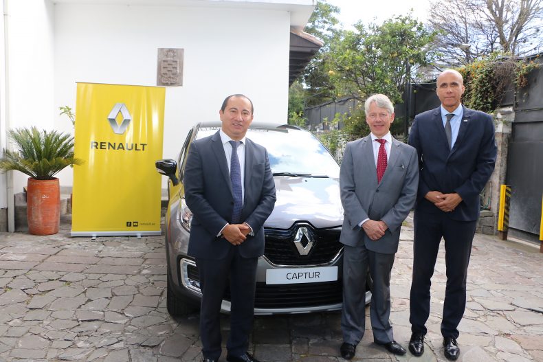 RENAULT AUSPICIÓ LA 5TA EDICIÓN DEL ALMUERZO-CONFERENCIA PAN, QUESO & VINO - ENERO 2020 RENAULT AUSPICIÓ LA 5TA EDICIÓN DEL ALMUERZO-CONFERENCIA PAN, QUESO & VINO - ENERO 2020