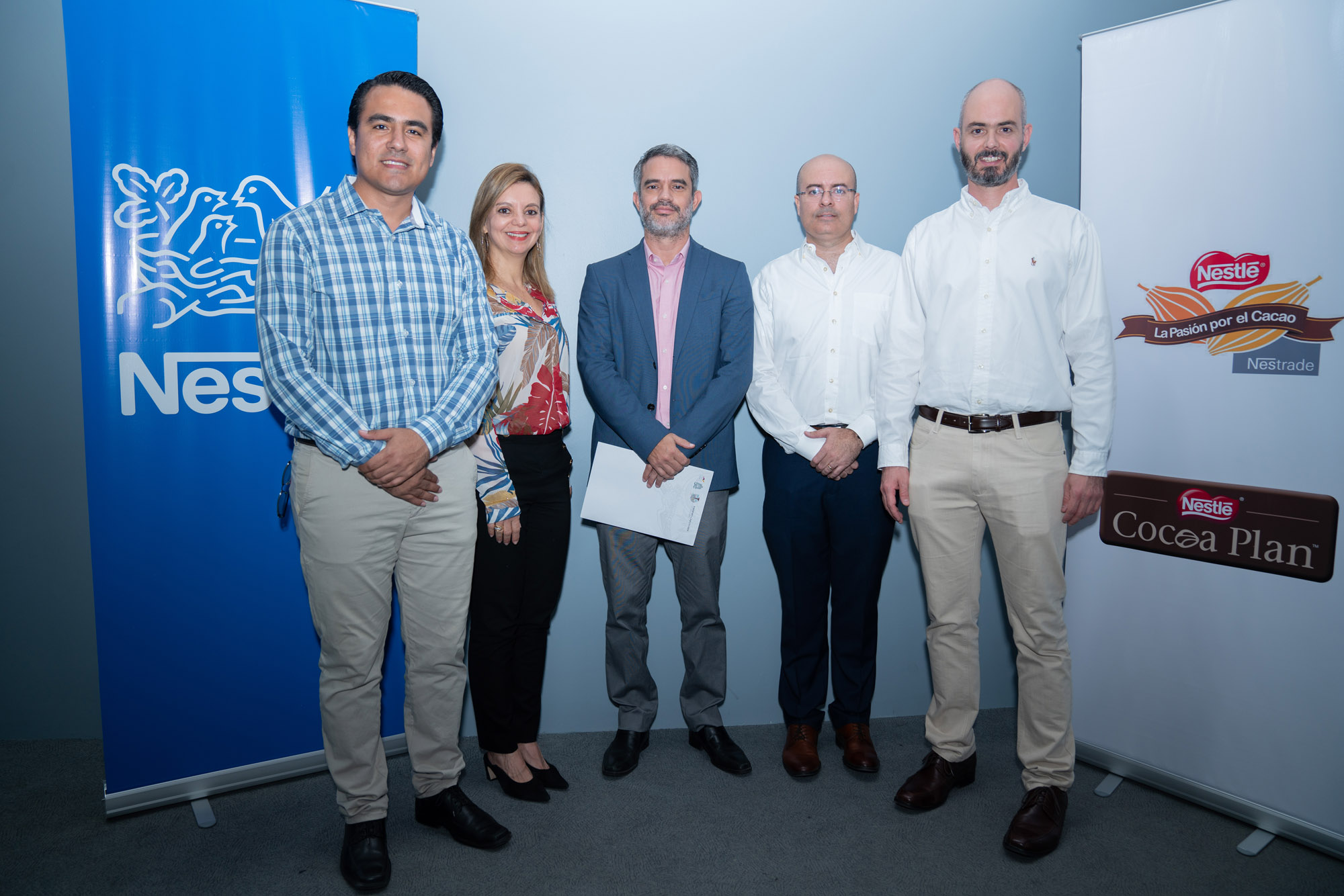 NESTLÉ GRADÚA A LA TERCERA PROMOCIÓN DE SU ESCUELA “FORMANDO PODADORES E INJERTADORES DE CACAO”