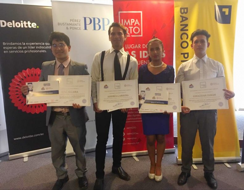 Amcham Quito premia a jóvenes emprendedores Amcham Quito premia a jóvenes emprendedores