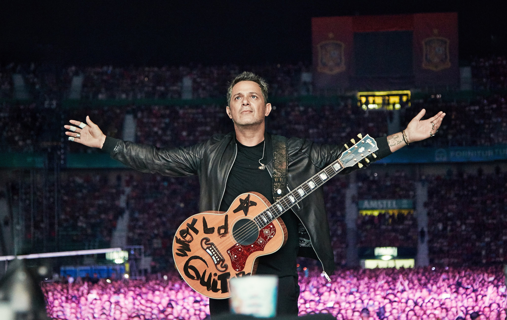 DESDE HOY LUNES 2 DE MARZO, ARRIBAN A QUITO LA PRODUCCIÓN DE ALEJANDRO SANZ