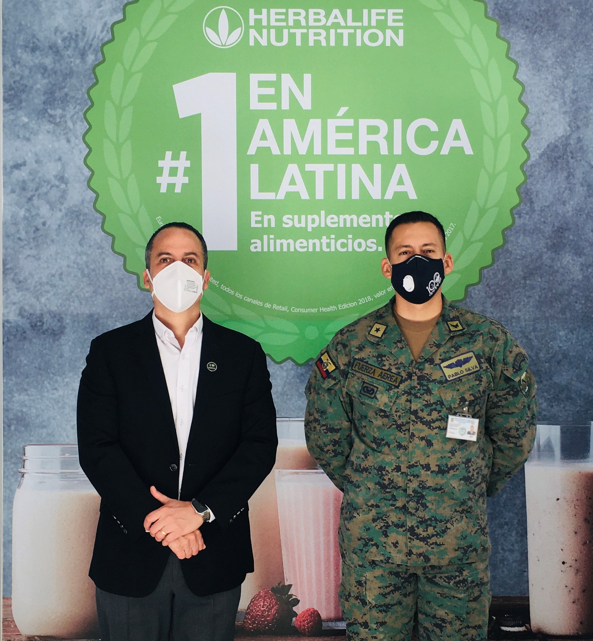 HERBALIFE NUTRITION REALIZÓ LA DONACIÓN DE 2800 BARRAS DE PROTEÍNA AL PERSONAL MÉDICO DE LA FUERZA AÉREA ECUATORIANA