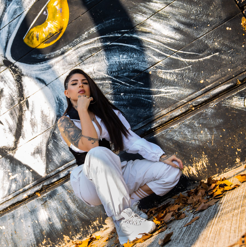 LA ARTISTA ARGENTINA BABYDOLL PRESENTA "ME GUSTAS"