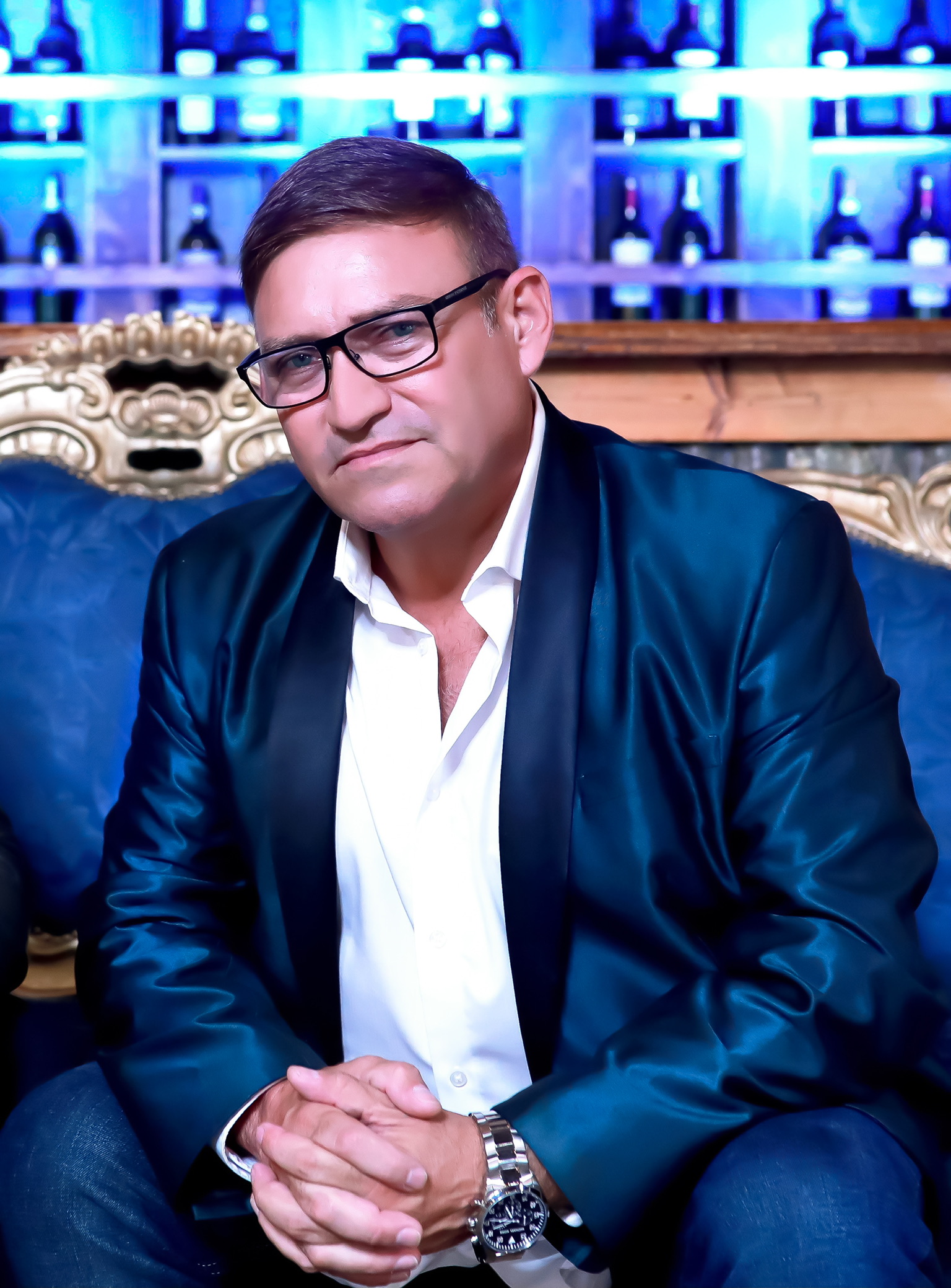 Carlos Etchevers emprende nueva faceta en la industria musical
