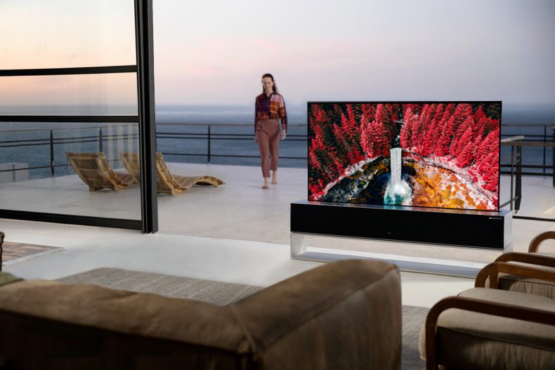 Lanzamiento comercial del esperado televisor LG Oled enrollables, un punto de división en la historia de los televisores Lanzamiento comercial del esperado televisor LG Oled enrollables, un punto de división en la historia de los televisores