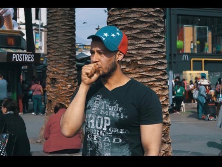 ENTREVISTA CON GABRIEL BUITRAGO PROTAGONISTA DE "LEJOS DE CASA"