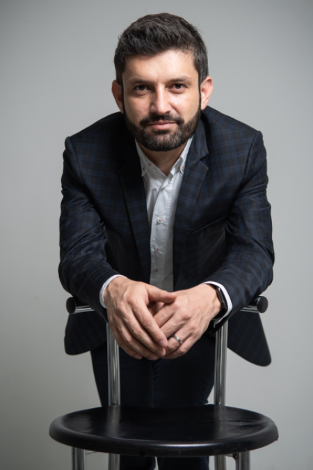 ANDRÉS JARAMILLO ÁLVAREZ PRESENTA SU LIBRO “LAS CLAVES DE LA FELICIDAD”