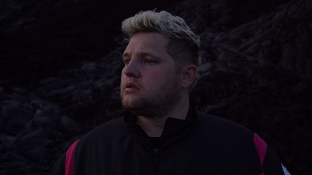 Eleon nos altera todos los sentidos con su nuevo single “Rain in LA”
