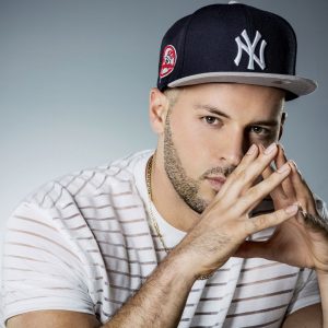 Danny Sanz nos presenta su más reciente éxito musical titulado “Lentamente”