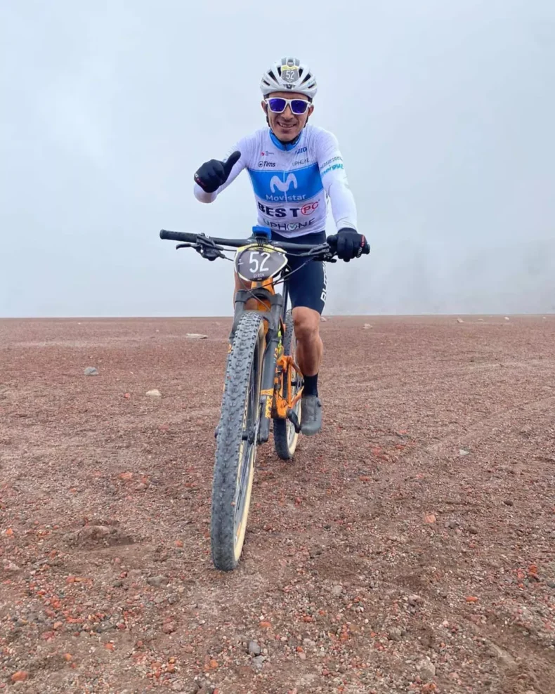 Líder del Movistar Best PC sufre grave lesión que lo aleja de la Vuelta a Guatemala y compromete presencia en la Vuelta al Ecuador