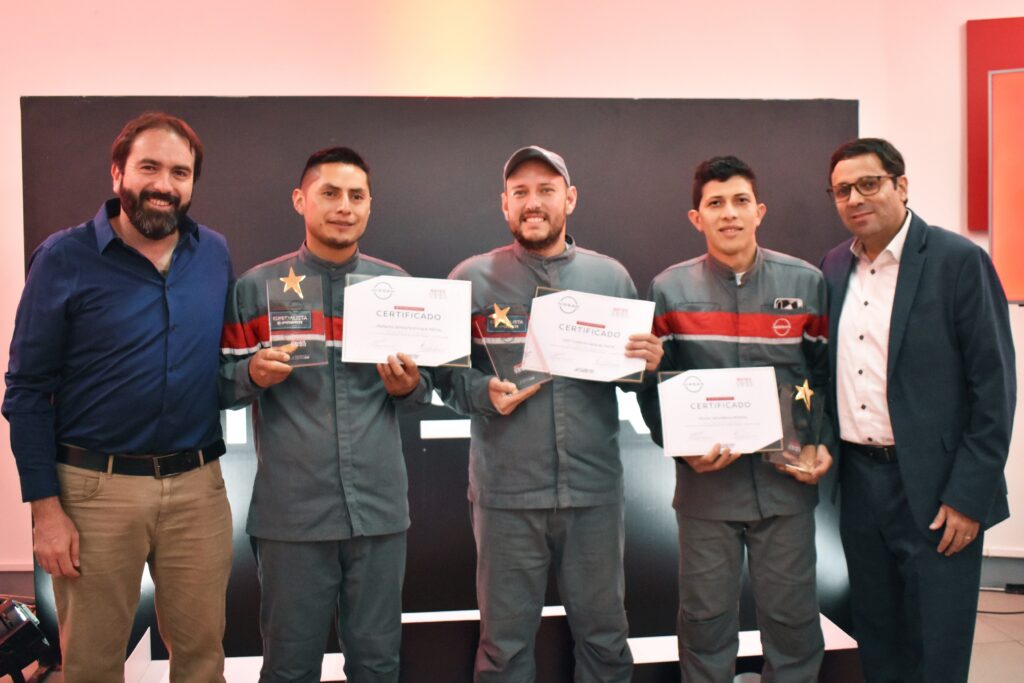 Nissan Ecuador reconoce a sus mejores técnicos