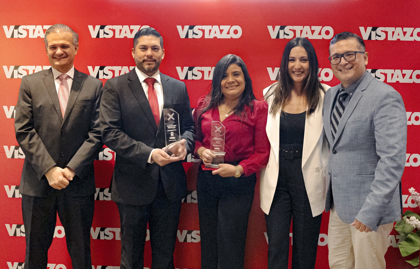 Gracias a la elección de sus clientes, Pharmacy´s lidera el ranking de experiencia al cliente.